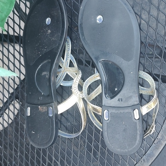 Elegant Rhinestone Sandals - Picture 9 of 10